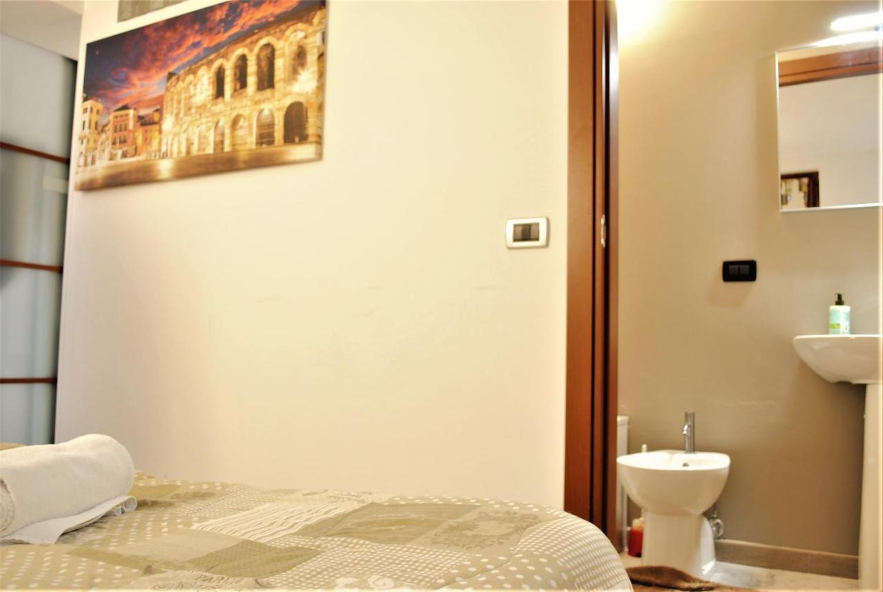 Dreaming Arena Rooms Verona Esterno foto